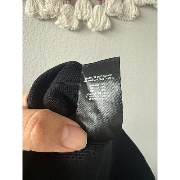 Babaton Aritzia Sculpt Knit Wrap Cropped Short Sleeve Crop Top Black Basics XS - Picture 7 of 7